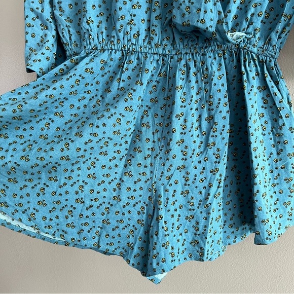 Natural Life Women’s Short Sleeve Romper Floral Beachy Boho Coastal Blue Small - Picture 4 of 14